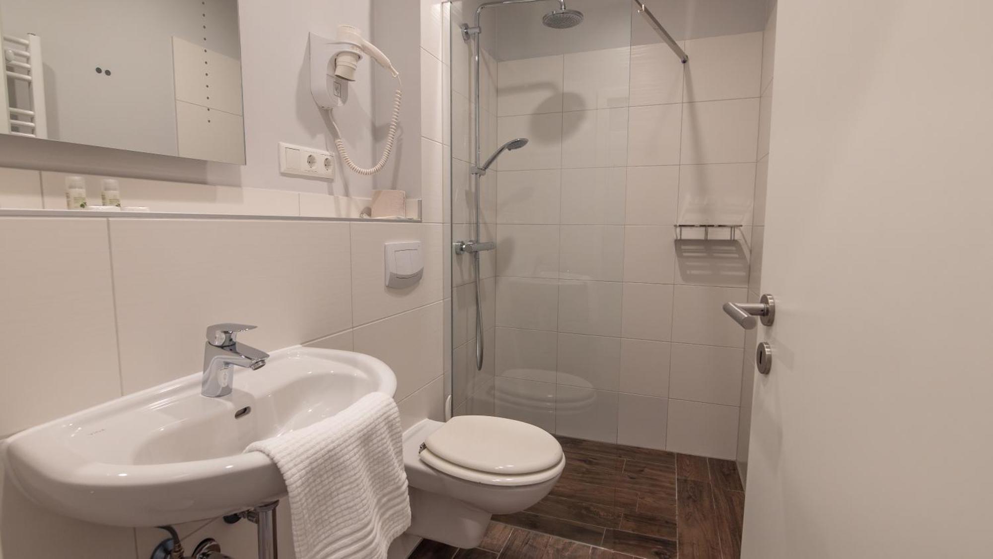 Hotel-Restaurant Tuexen Rendsburg Dış mekan fotoğraf